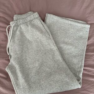 Abercrombie high rise Sunday wide leg gray sweatpants